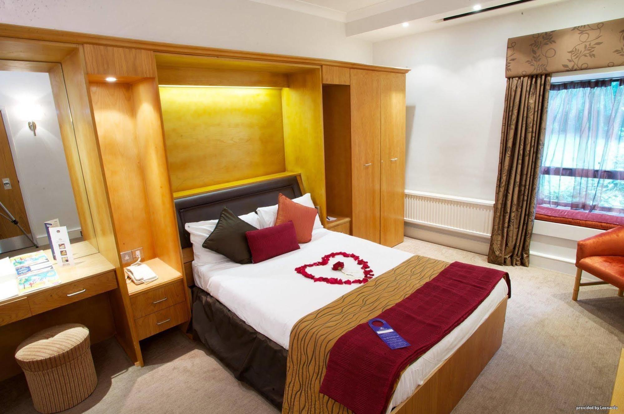The Watermill Hotel, Sure Hotel Collection By Best Western Hemel Hempstead Room photo